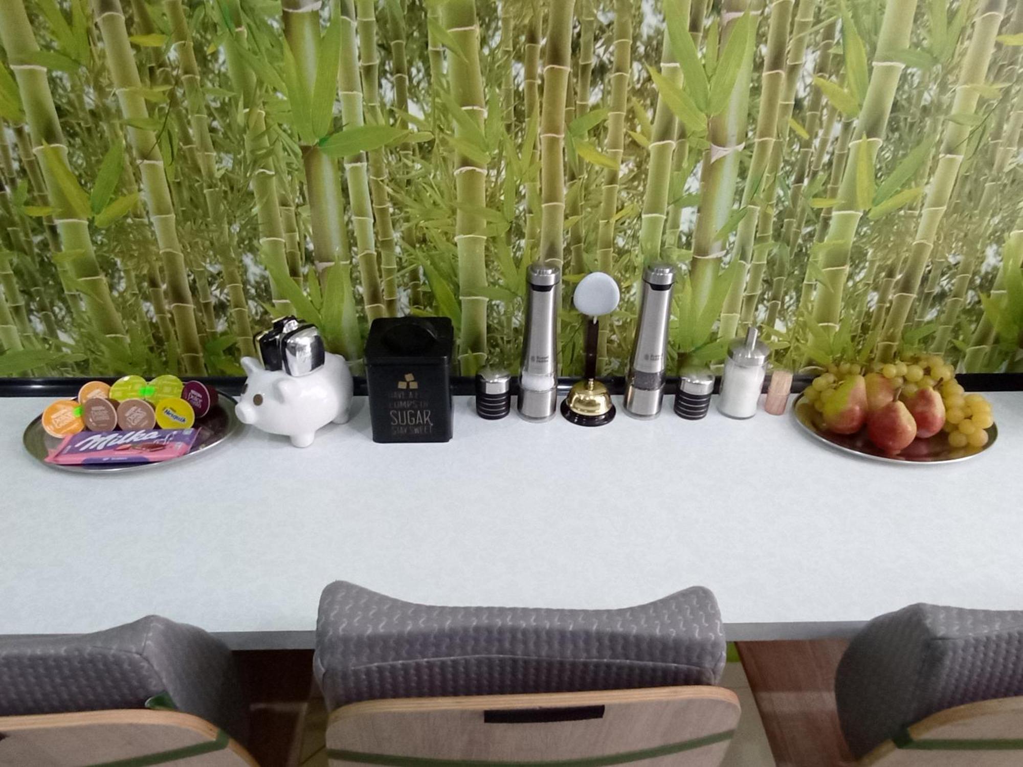 Apartament Venge -Cale Mieszkanie 46M2 Na Wylacznosc - Z Jedna Sypialnia I Jednym Sypialno-Salonem -3 Pietro Bez Windy- Rezerwacja Bez Karty Kredytowej-Klimatyzacja-Netflix-2 Lozeczka Dzieciece- Bezplatny Parking Publiczny Wroclaw Bagian luar foto